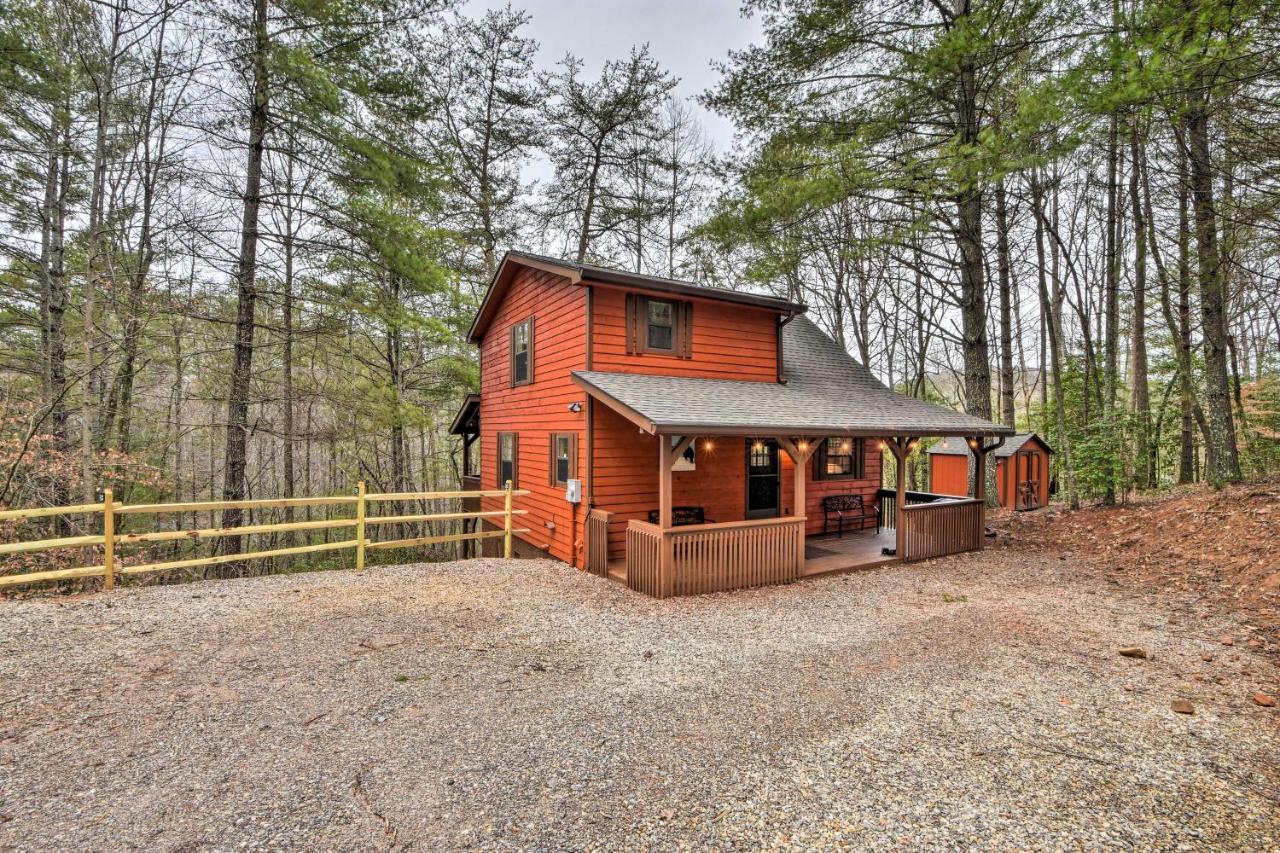 Modern Cabin With Deck In The Blue Ridge Mountains! Blairsville Exteriér fotografie