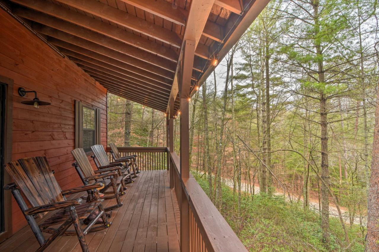 Modern Cabin With Deck In The Blue Ridge Mountains! Blairsville Exteriér fotografie